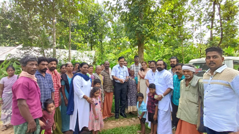 ഐ എ ജി പ്രതിനിധിസംഘം പന്തപ്ര ആദിവാസി ഊര് സന്ദർശിച്ചു.