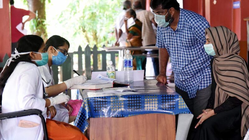 കാരുണ്യ പദ്ധതിയിൽ നിന്ന് ഒക്ടോബർ 1 മുതൽ പിന്മാറുമെന്ന് സ്വകാര്യ ആശുപത്രികൾ