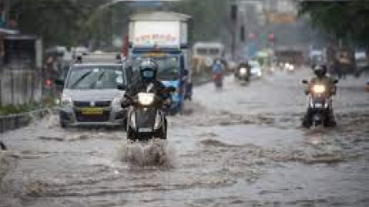 സംസ്ഥാനത്ത് ശക്തമായ മഴയ്ക്ക് സാധ്യത; നാല് ജില്ലകളിൽ ഓറഞ്ച് അലർട്ട്